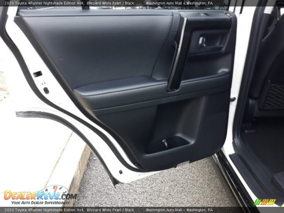 2020 Toyota 4Runner Nightshade Edition 4x4 Blizzard White Pearl / Black Photo #32
