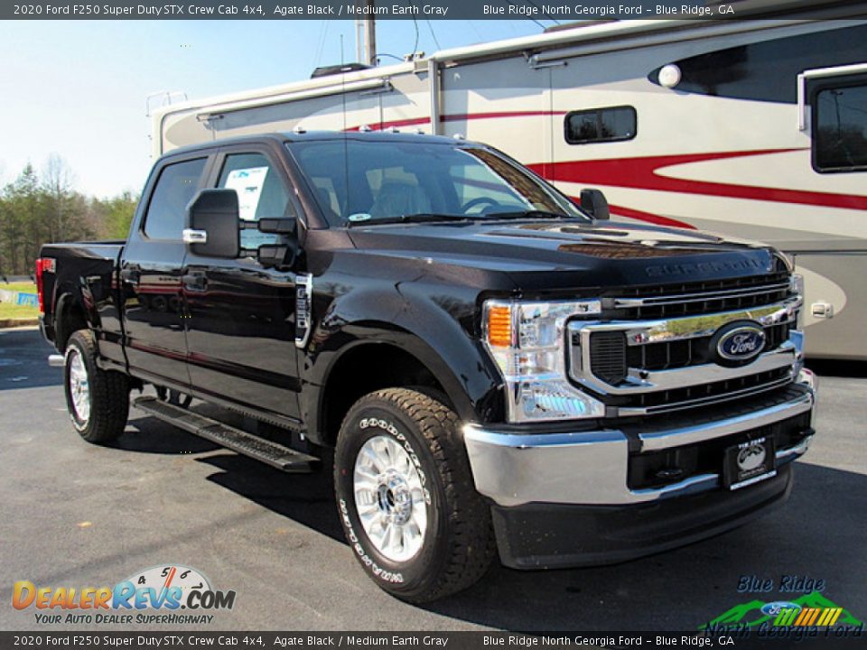 2020 Ford F250 Super Duty STX Crew Cab 4x4 Agate Black / Medium Earth Gray Photo #8