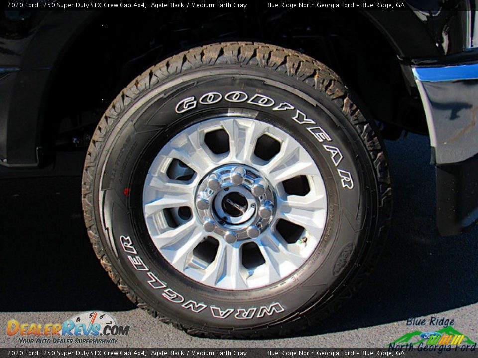 2020 Ford F250 Super Duty STX Crew Cab 4x4 Agate Black / Medium Earth Gray Photo #9
