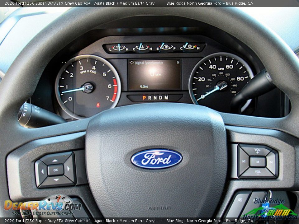 2020 Ford F250 Super Duty STX Crew Cab 4x4 Agate Black / Medium Earth Gray Photo #17