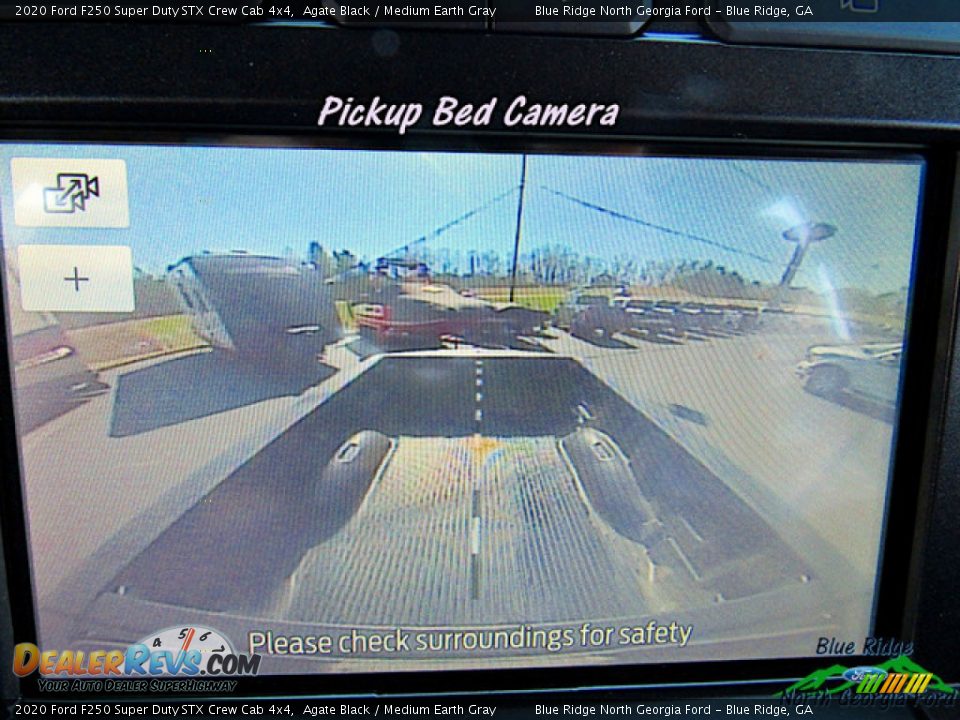 2020 Ford F250 Super Duty STX Crew Cab 4x4 Agate Black / Medium Earth Gray Photo #21