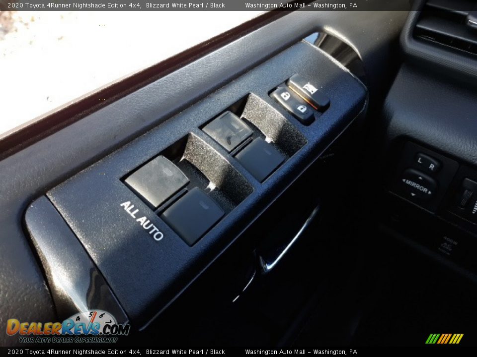 2020 Toyota 4Runner Nightshade Edition 4x4 Blizzard White Pearl / Black Photo #8