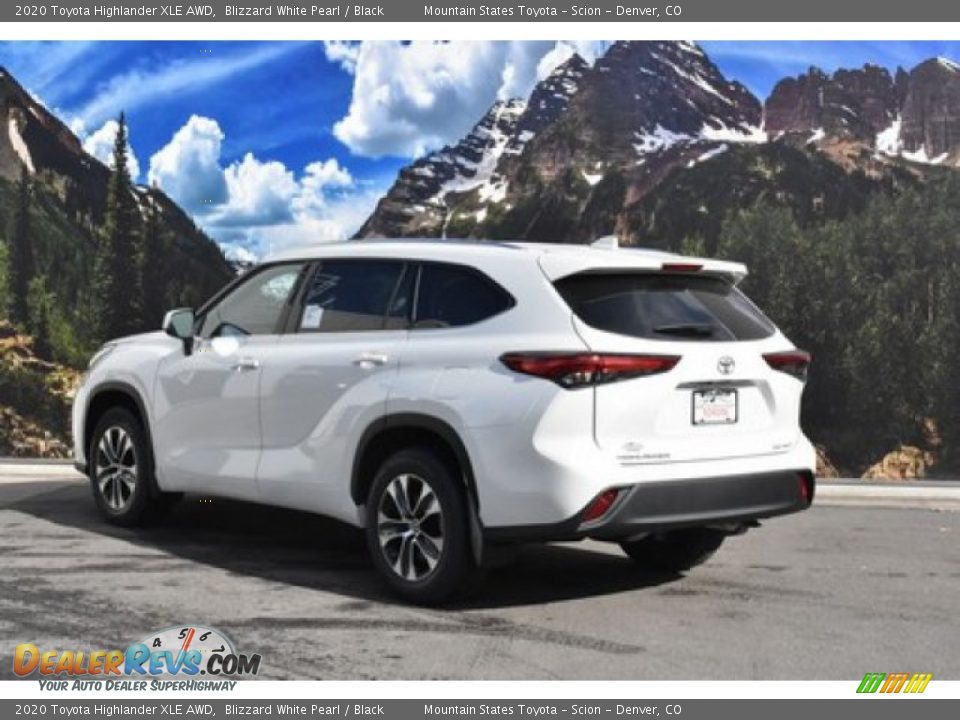 2020 Toyota Highlander XLE AWD Blizzard White Pearl / Black Photo #3