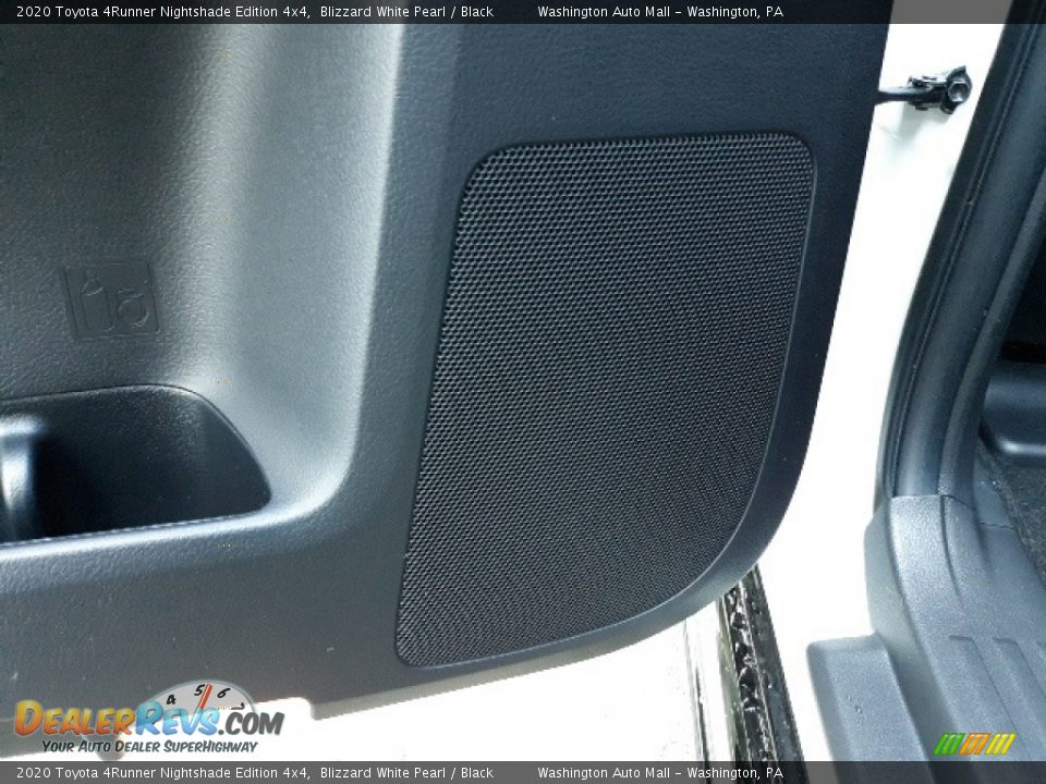 2020 Toyota 4Runner Nightshade Edition 4x4 Blizzard White Pearl / Black Photo #31