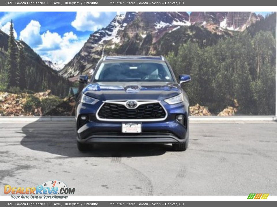2020 Toyota Highlander XLE AWD Blueprint / Graphite Photo #2