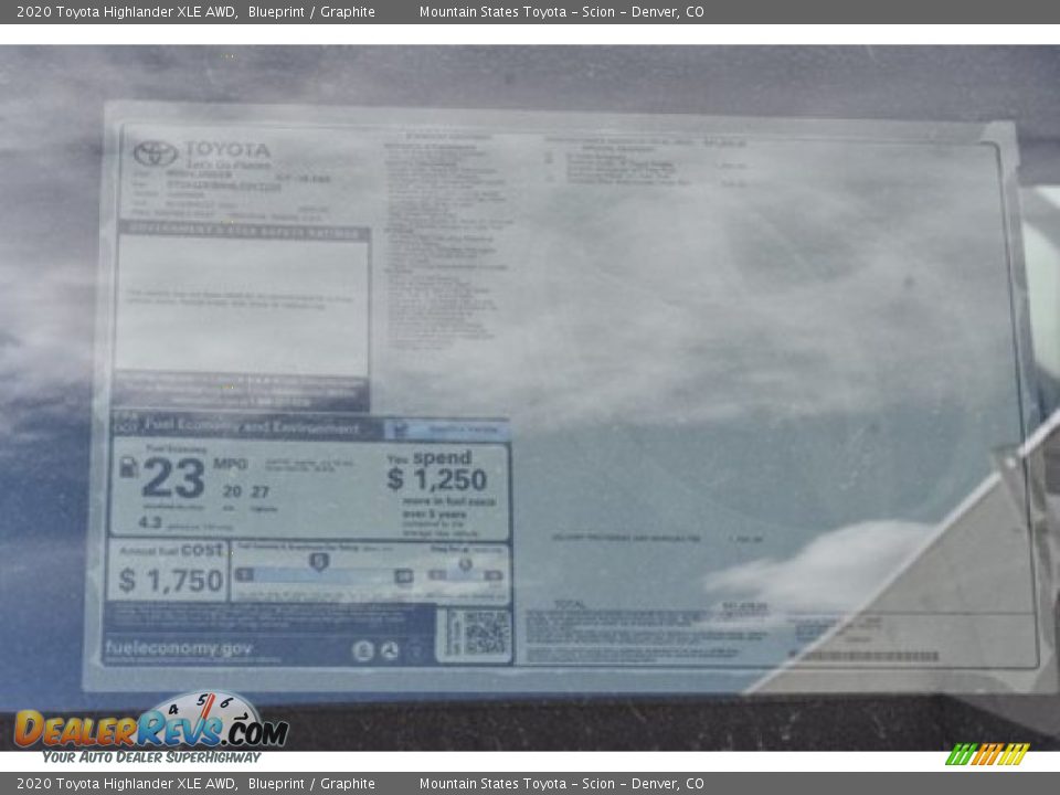 2020 Toyota Highlander XLE AWD Blueprint / Graphite Photo #11