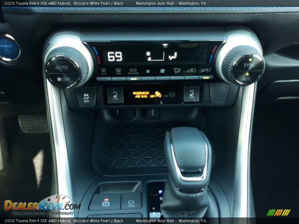 2020 Toyota RAV4 XSE AWD Hybrid Blizzard White Pearl / Black Photo #12