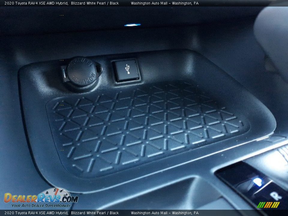 2020 Toyota RAV4 XSE AWD Hybrid Blizzard White Pearl / Black Photo #18