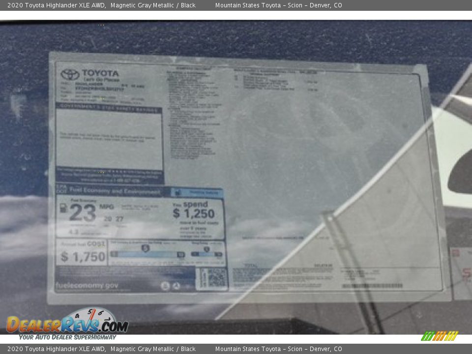 2020 Toyota Highlander XLE AWD Magnetic Gray Metallic / Black Photo #11