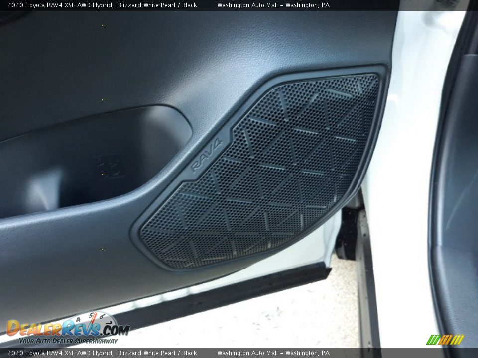 2020 Toyota RAV4 XSE AWD Hybrid Blizzard White Pearl / Black Photo #28