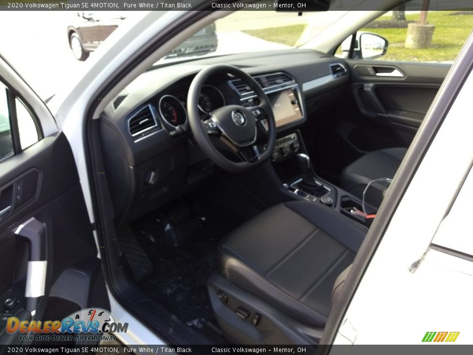 2020 Volkswagen Tiguan SE 4MOTION Pure White / Titan Black Photo #5