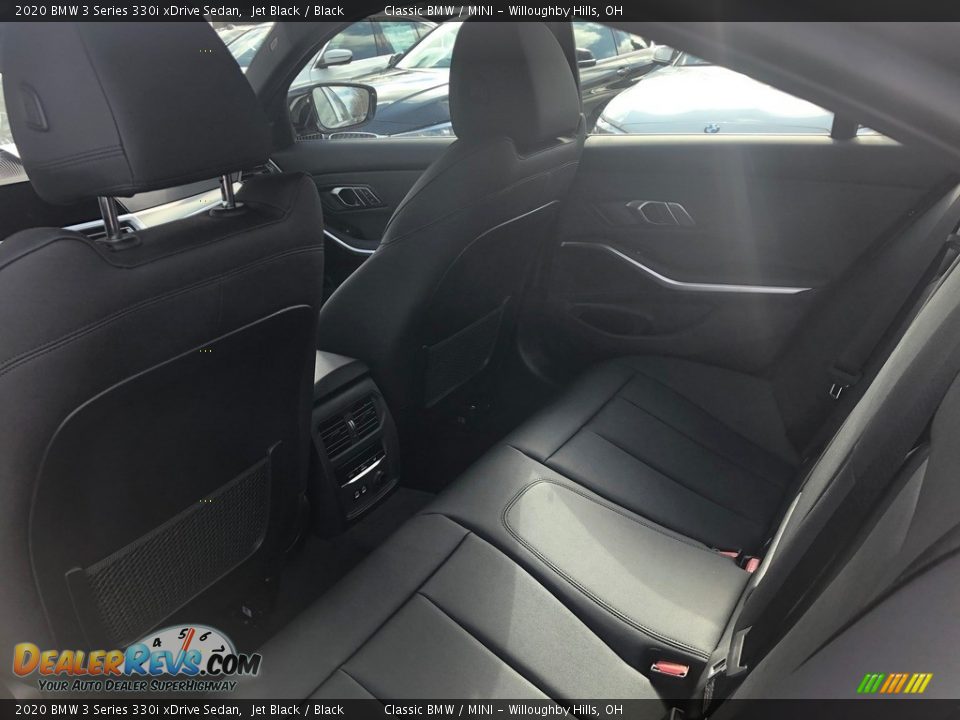 2020 BMW 3 Series 330i xDrive Sedan Jet Black / Black Photo #4
