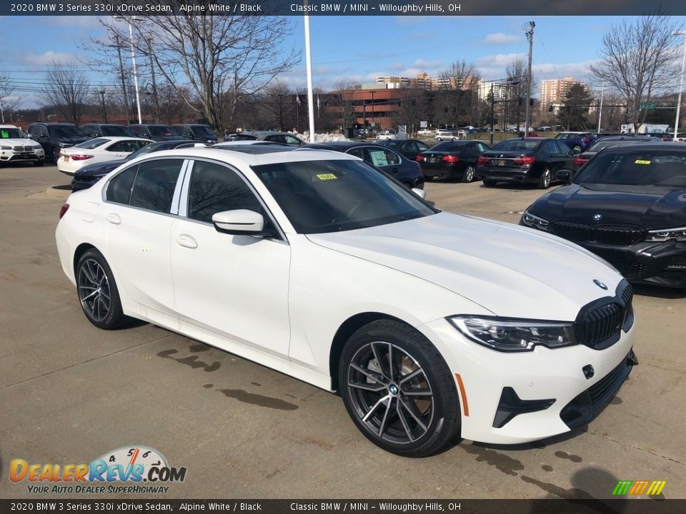2020 BMW 3 Series 330i xDrive Sedan Alpine White / Black Photo #1
