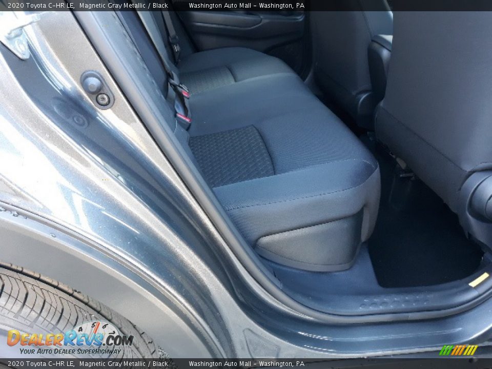 2020 Toyota C-HR LE Magnetic Gray Metallic / Black Photo #30