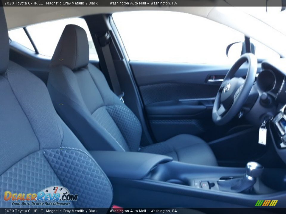 2020 Toyota C-HR LE Magnetic Gray Metallic / Black Photo #33