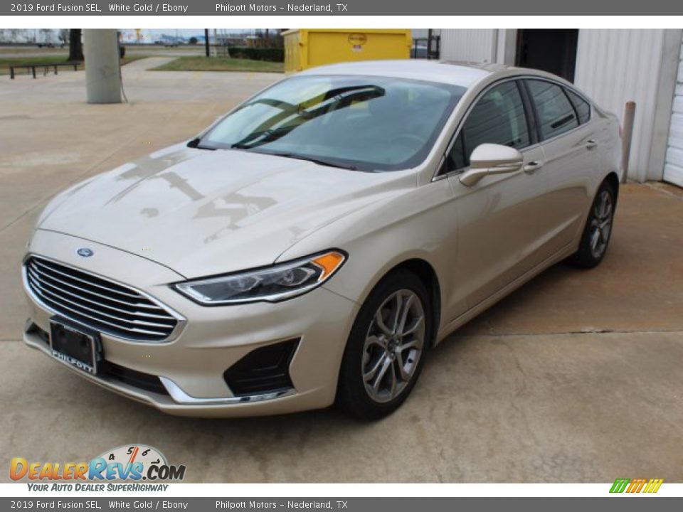 2019 Ford Fusion SEL White Gold / Ebony Photo #4