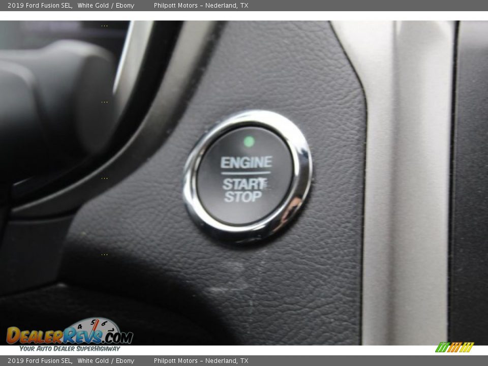 2019 Ford Fusion SEL White Gold / Ebony Photo #19