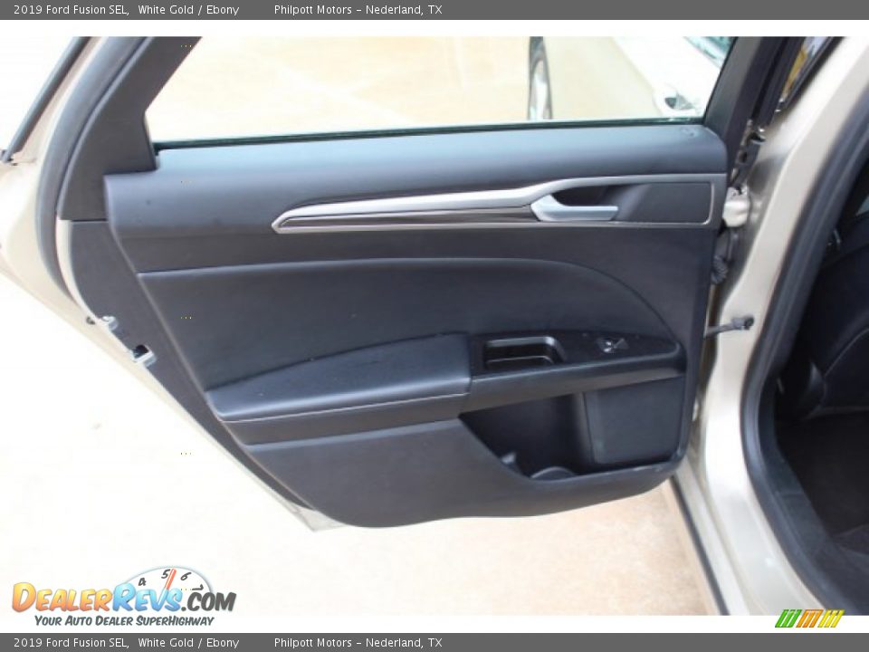 2019 Ford Fusion SEL White Gold / Ebony Photo #21
