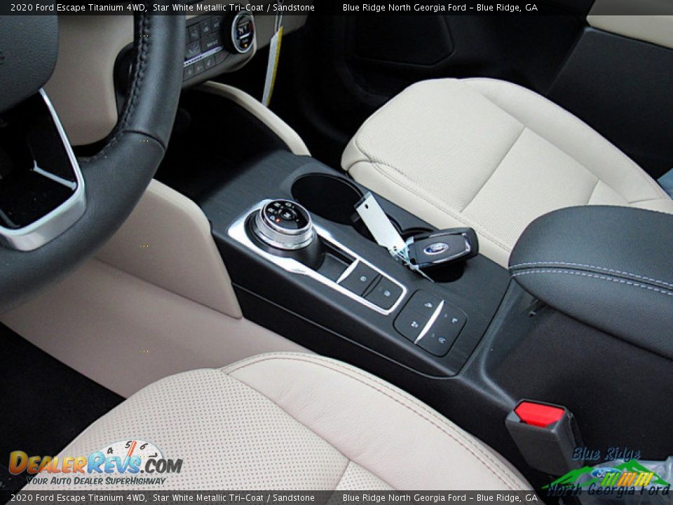 2020 Ford Escape Titanium 4WD Star White Metallic Tri-Coat / Sandstone Photo #26