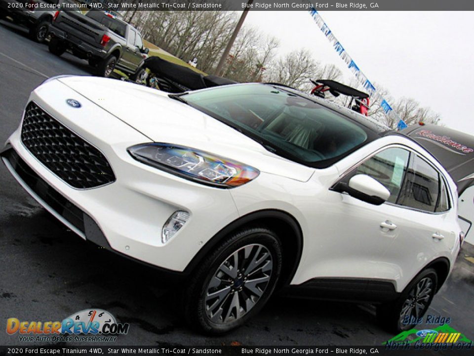 2020 Ford Escape Titanium 4WD Star White Metallic Tri-Coat / Sandstone Photo #31