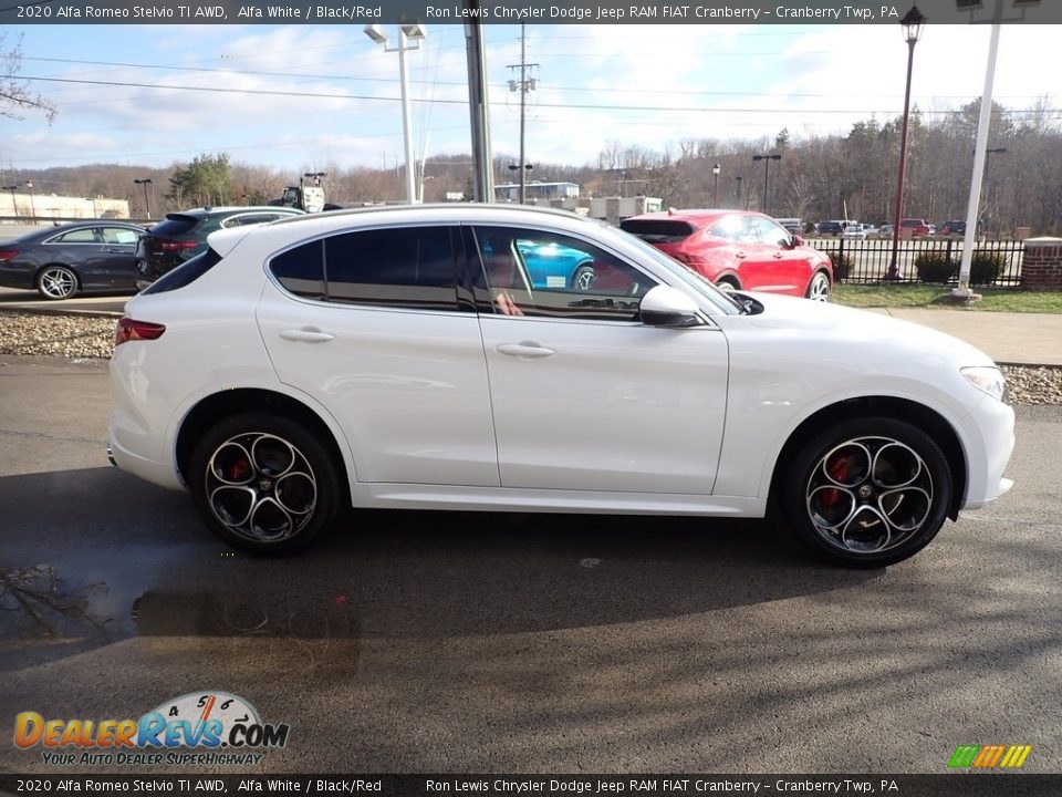 2020 Alfa Romeo Stelvio TI AWD Alfa White / Black/Red Photo #8