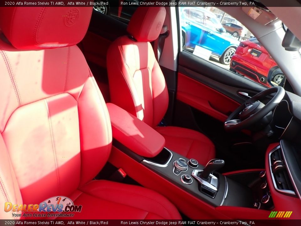 2020 Alfa Romeo Stelvio TI AWD Alfa White / Black/Red Photo #12