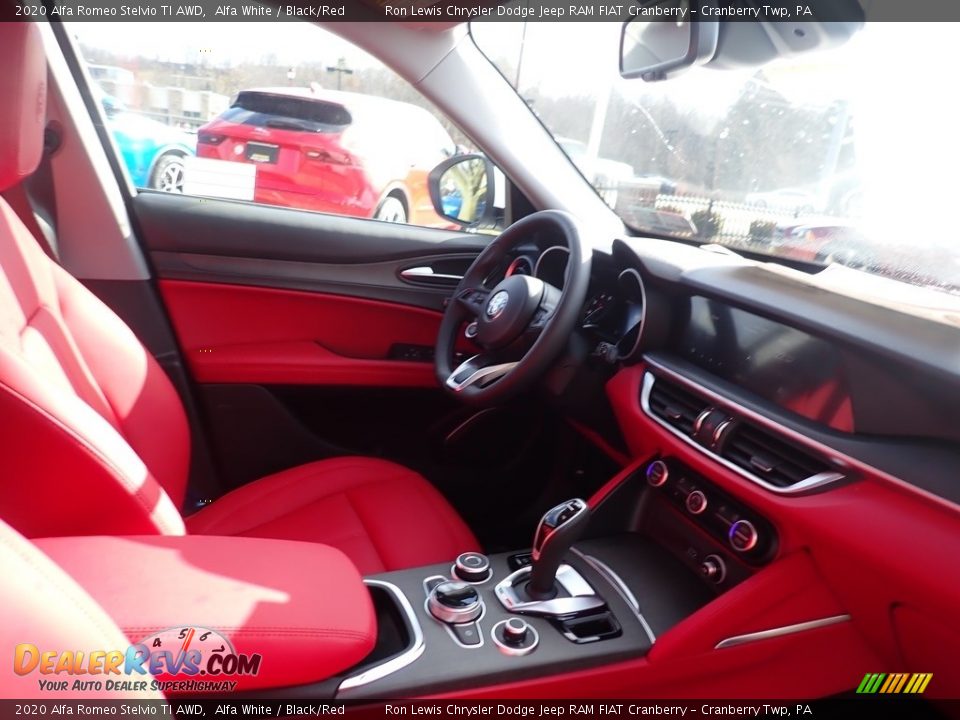 2020 Alfa Romeo Stelvio TI AWD Alfa White / Black/Red Photo #13