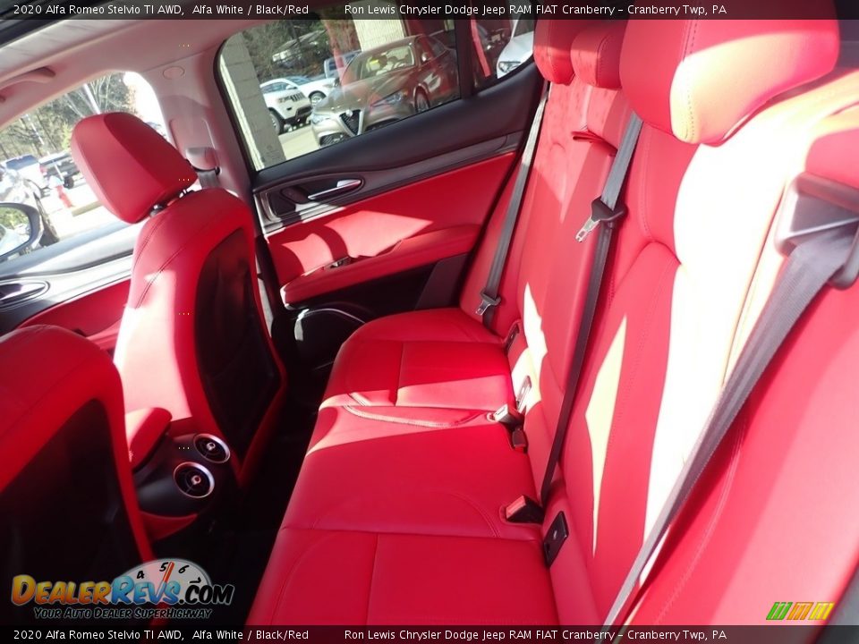2020 Alfa Romeo Stelvio TI AWD Alfa White / Black/Red Photo #15