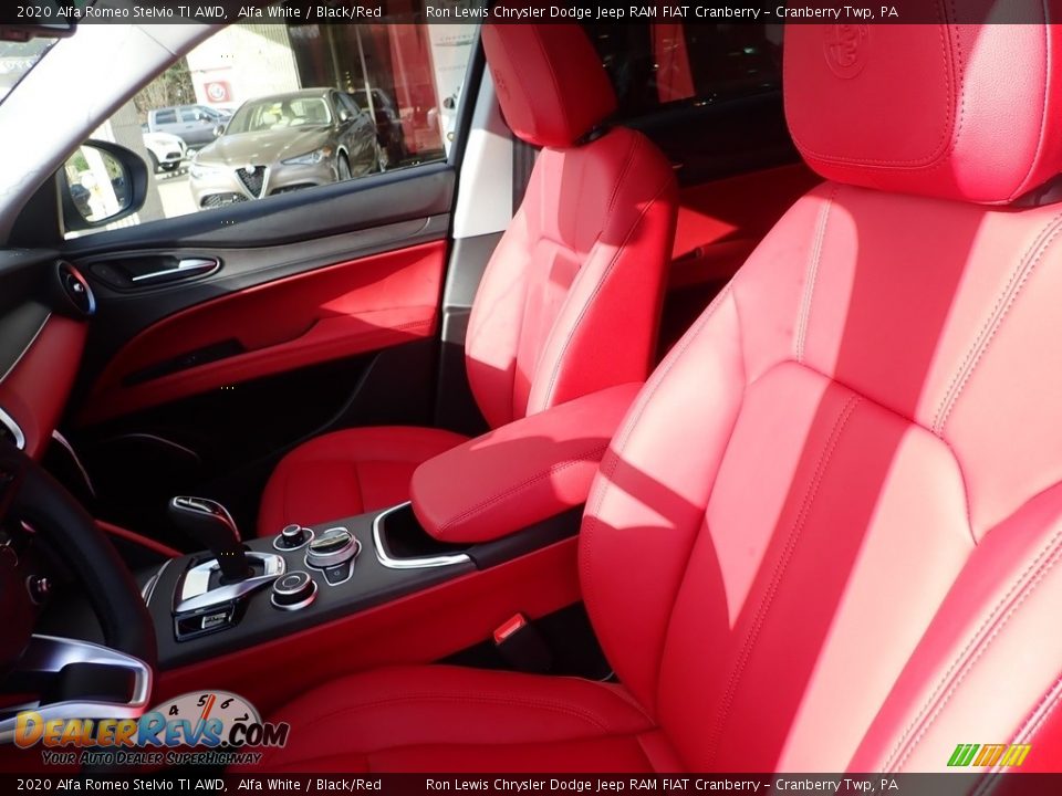 2020 Alfa Romeo Stelvio TI AWD Alfa White / Black/Red Photo #17