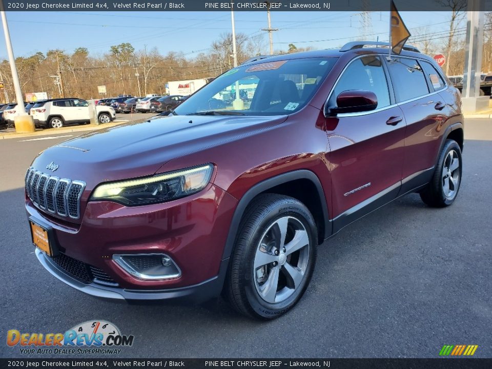 2020 Jeep Cherokee Limited 4x4 Velvet Red Pearl / Black Photo #16