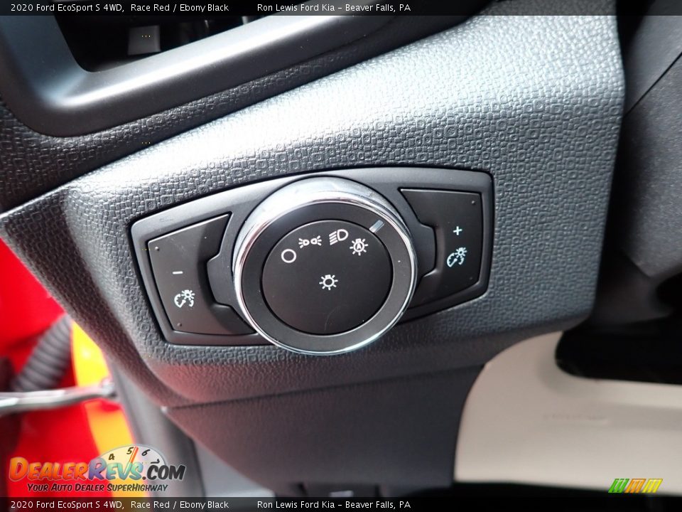Controls of 2020 Ford EcoSport S 4WD Photo #11