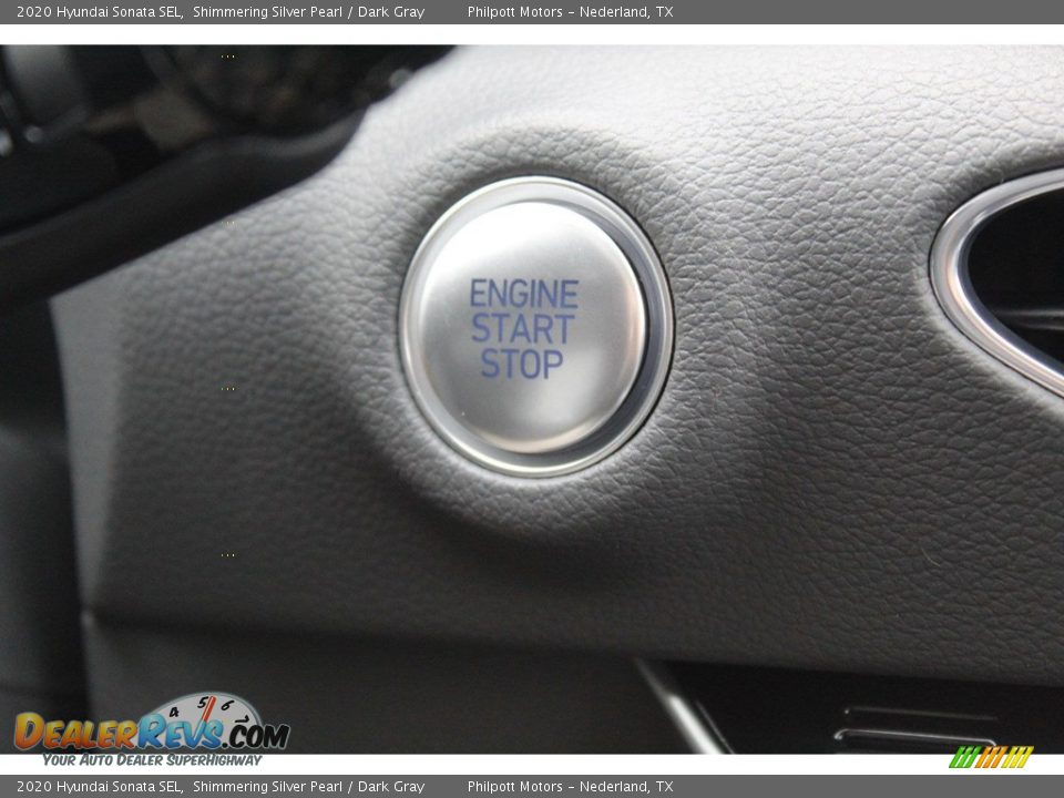 2020 Hyundai Sonata SEL Shimmering Silver Pearl / Dark Gray Photo #17