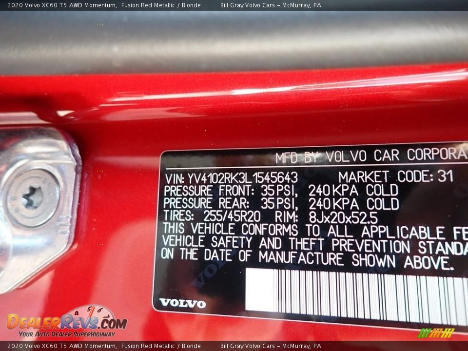 2020 Volvo XC60 T5 AWD Momentum Fusion Red Metallic / Blonde Photo #11