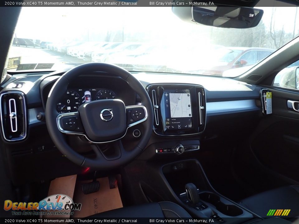 2020 Volvo XC40 T5 Momentum AWD Thunder Grey Metallic / Charcoal Photo #9