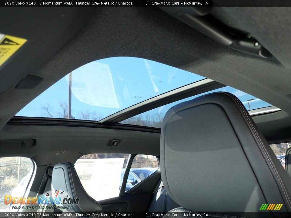 2020 Volvo XC40 T5 Momentum AWD Thunder Grey Metallic / Charcoal Photo #12