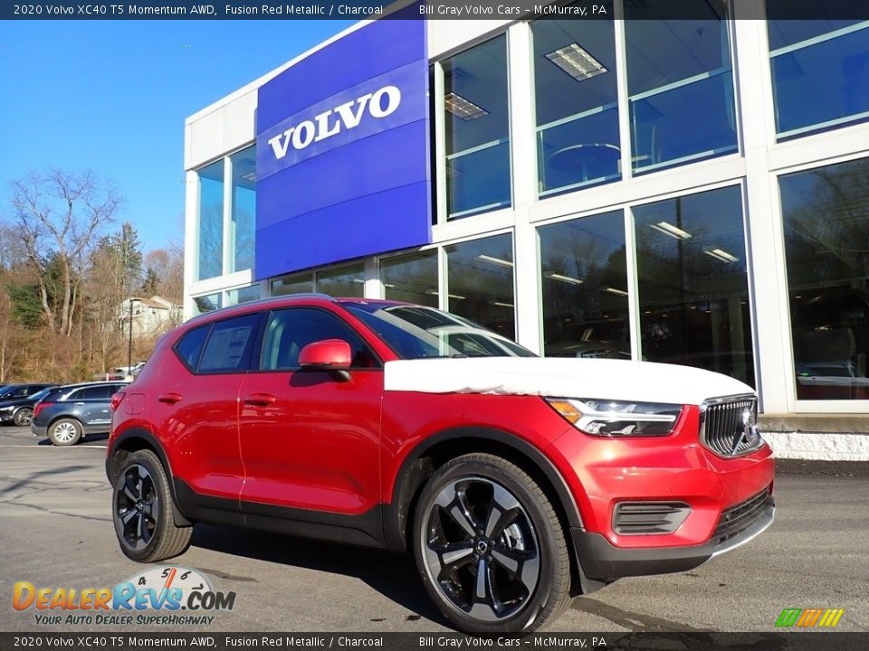 2020 Volvo XC40 T5 Momentum AWD Fusion Red Metallic / Charcoal Photo #1