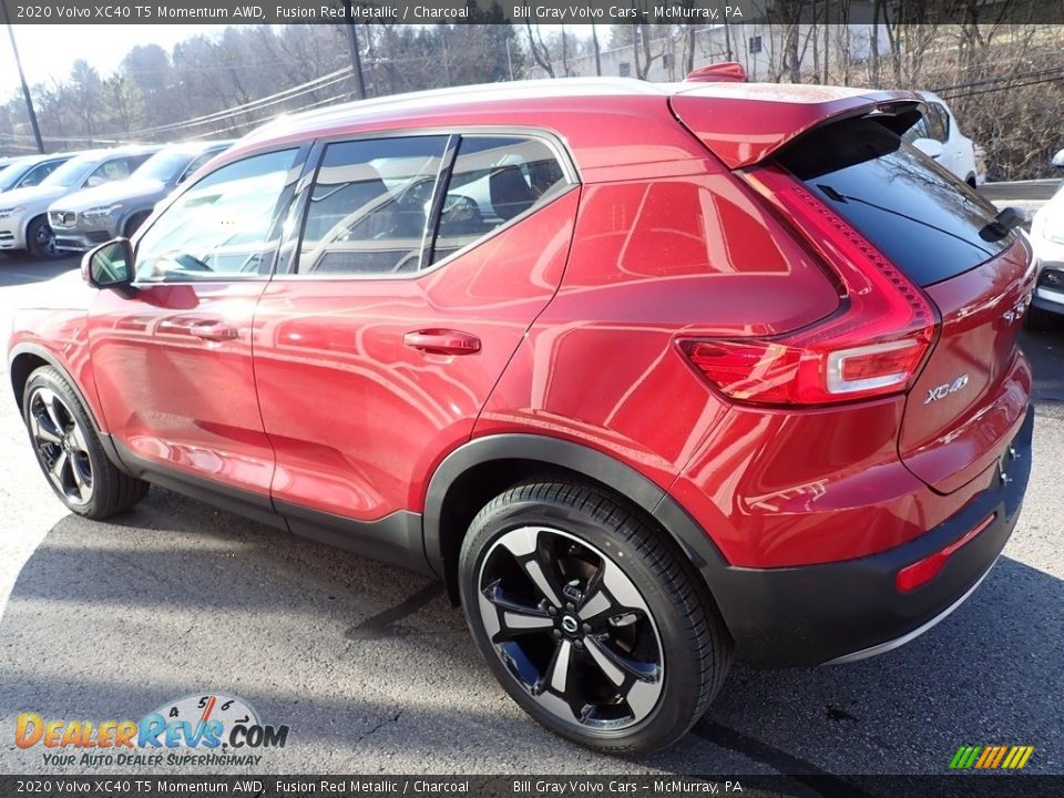 2020 Volvo XC40 T5 Momentum AWD Fusion Red Metallic / Charcoal Photo #4