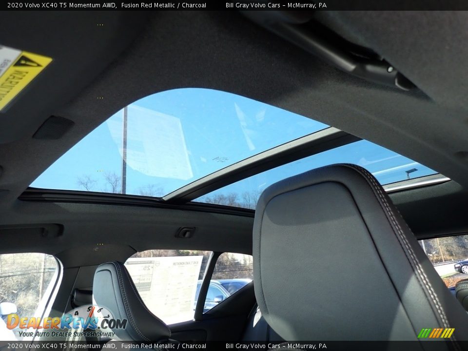 2020 Volvo XC40 T5 Momentum AWD Fusion Red Metallic / Charcoal Photo #12