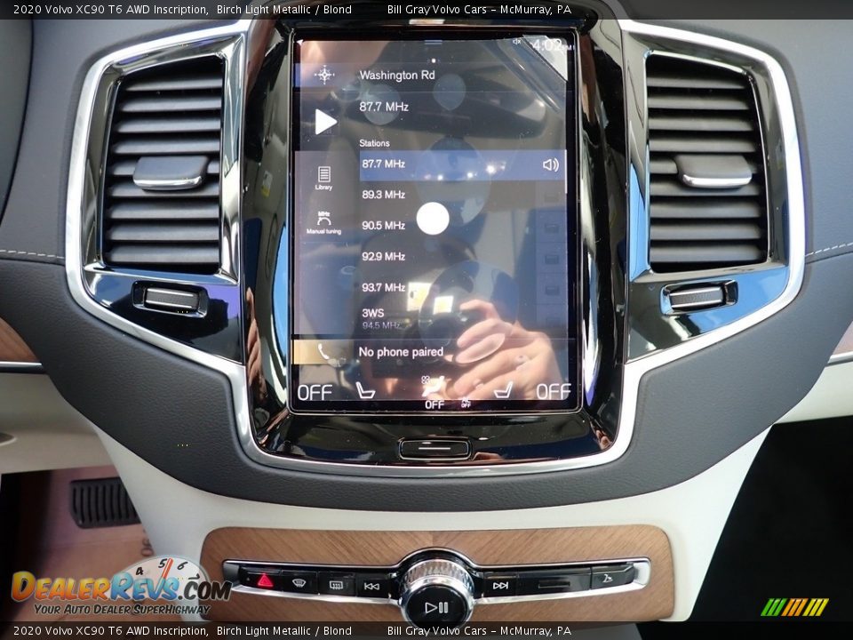 Controls of 2020 Volvo XC90 T6 AWD Inscription Photo #15