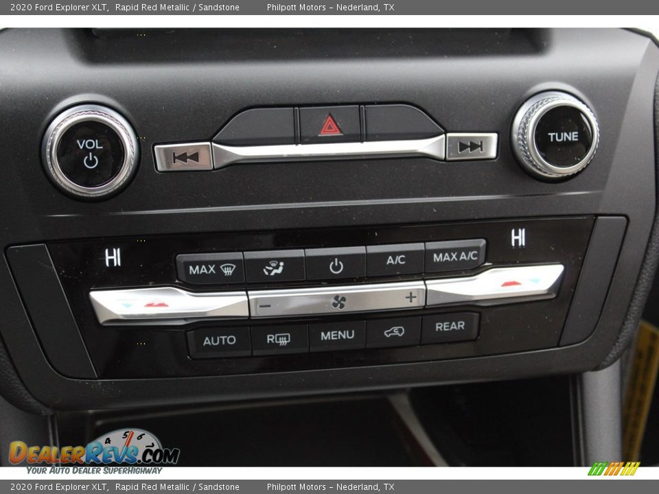 2020 Ford Explorer XLT Rapid Red Metallic / Sandstone Photo #15