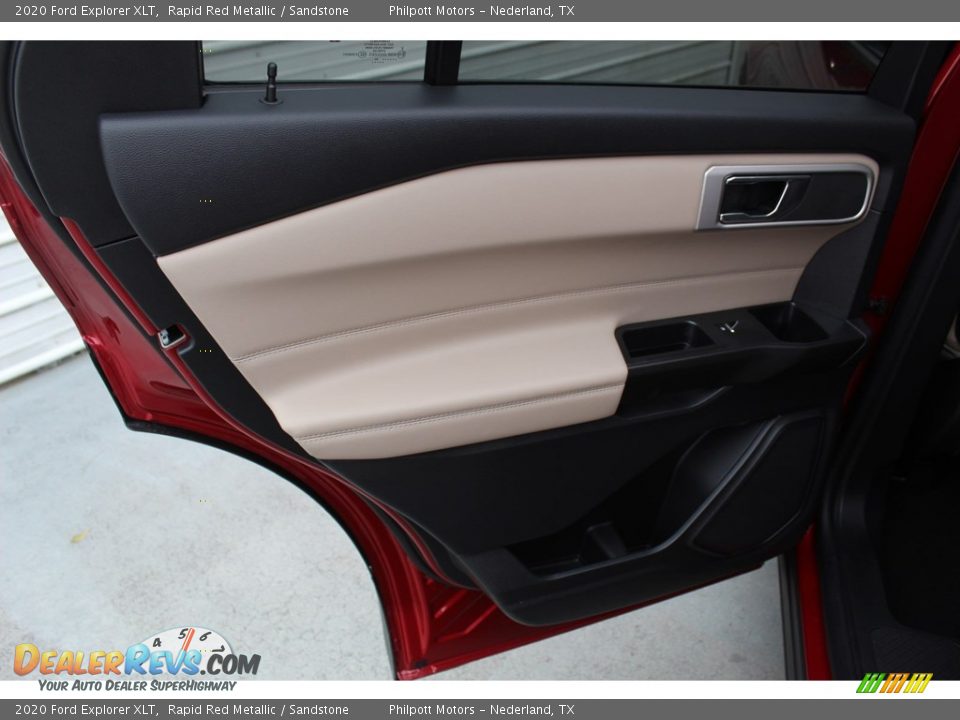 2020 Ford Explorer XLT Rapid Red Metallic / Sandstone Photo #18