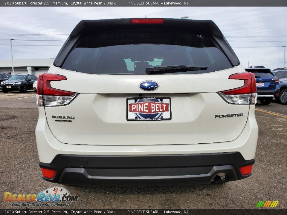 2020 Subaru Forester 2.5i Premium Crystal White Pearl / Black Photo #5