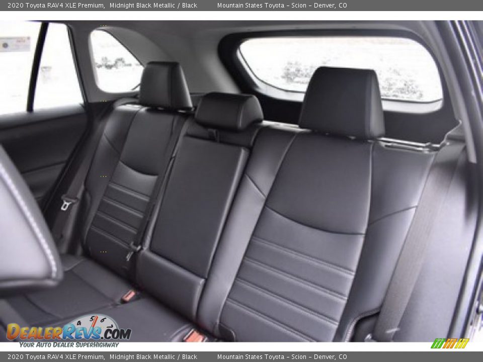 2020 Toyota RAV4 XLE Premium Midnight Black Metallic / Black Photo #10