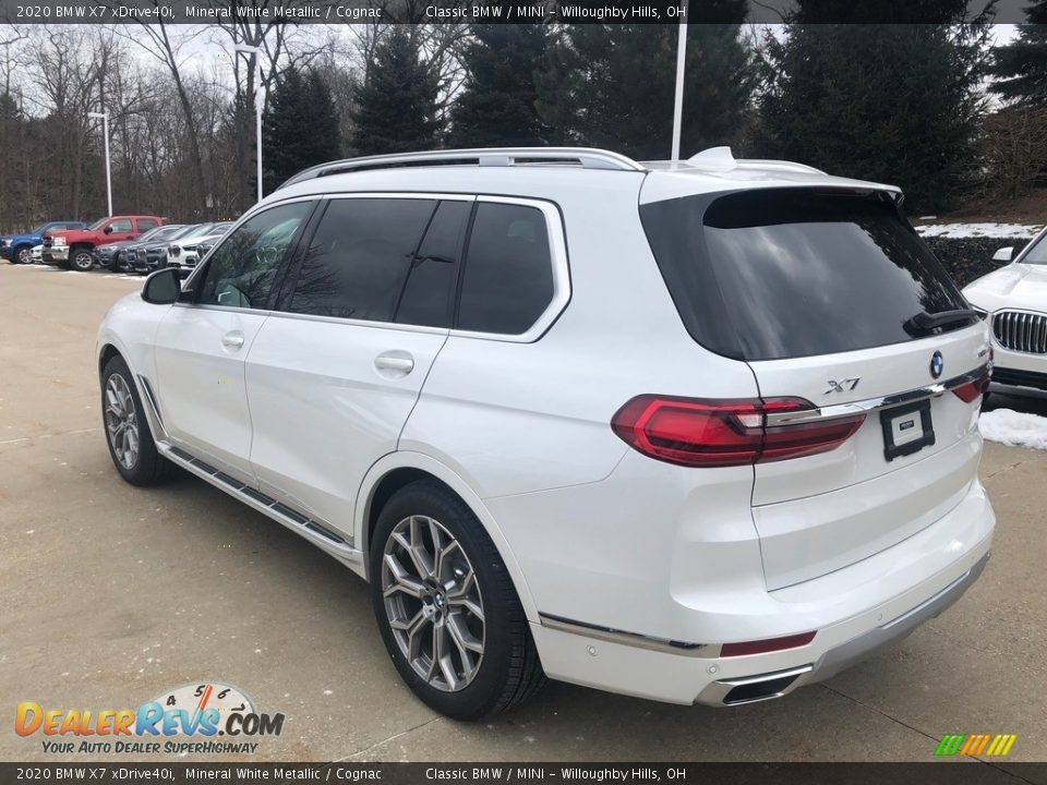 2020 BMW X7 xDrive40i Mineral White Metallic / Cognac Photo #2