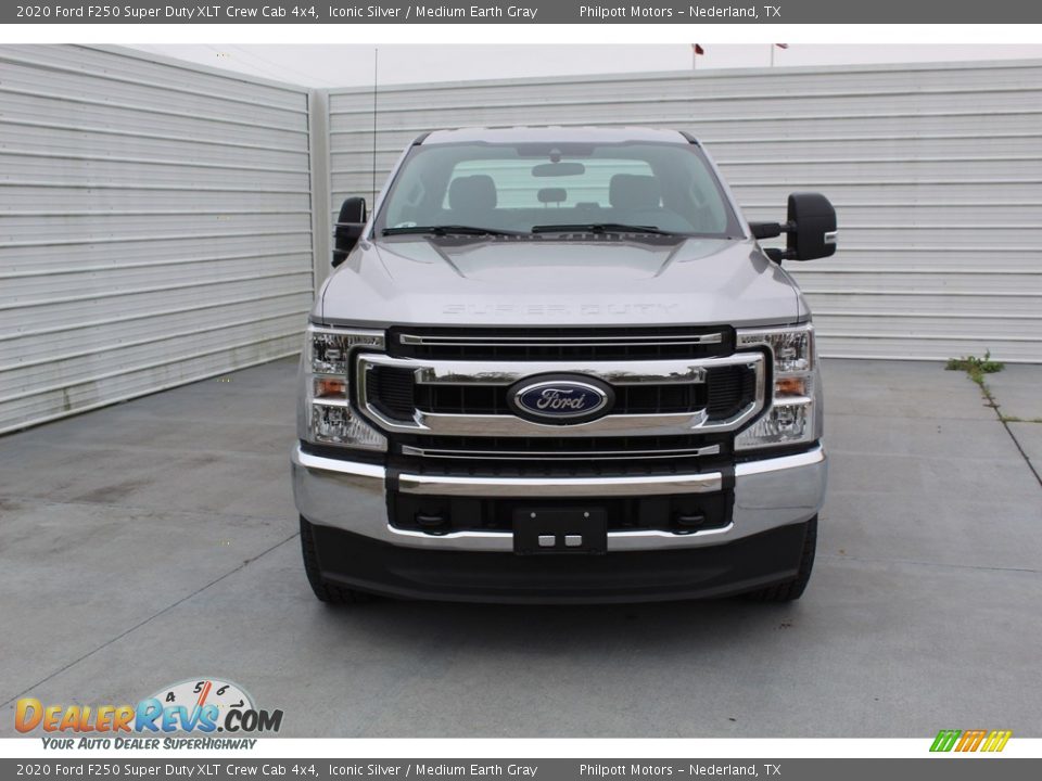 2020 Ford F250 Super Duty XLT Crew Cab 4x4 Iconic Silver / Medium Earth Gray Photo #3