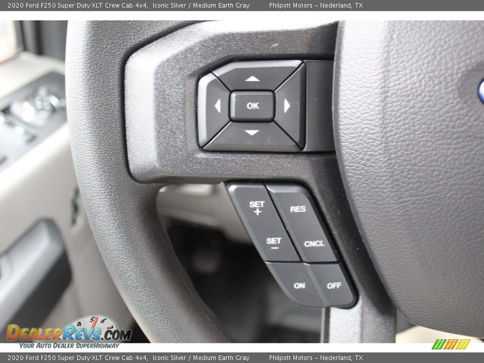 2020 Ford F250 Super Duty XLT Crew Cab 4x4 Iconic Silver / Medium Earth Gray Photo #11