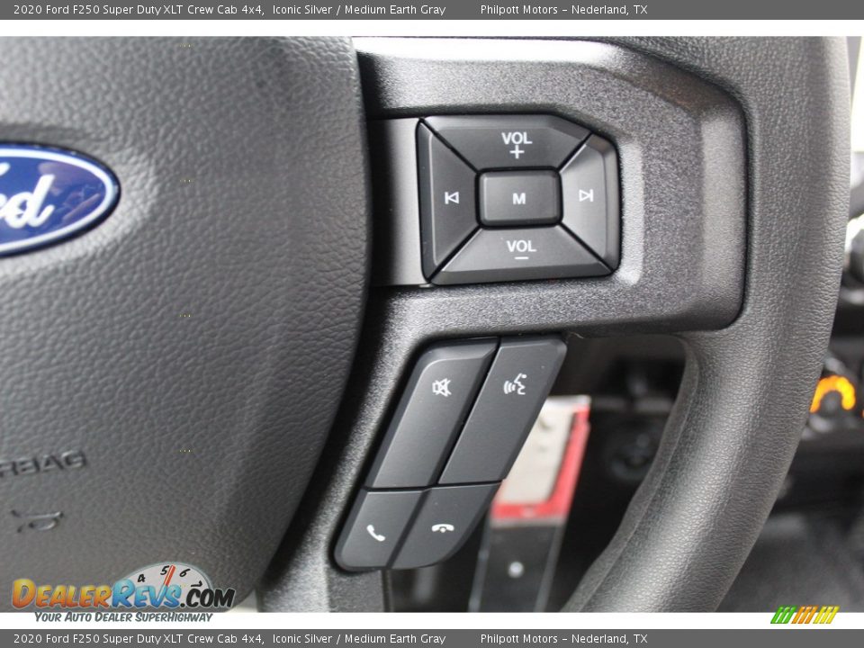 2020 Ford F250 Super Duty XLT Crew Cab 4x4 Iconic Silver / Medium Earth Gray Photo #12