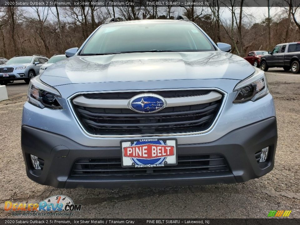 2020 Subaru Outback 2.5i Premium Ice Silver Metallic / Titanium Gray Photo #2