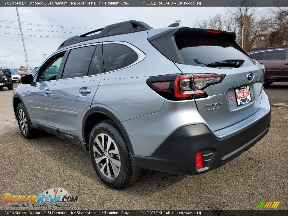 2020 Subaru Outback 2.5i Premium Ice Silver Metallic / Titanium Gray Photo #4