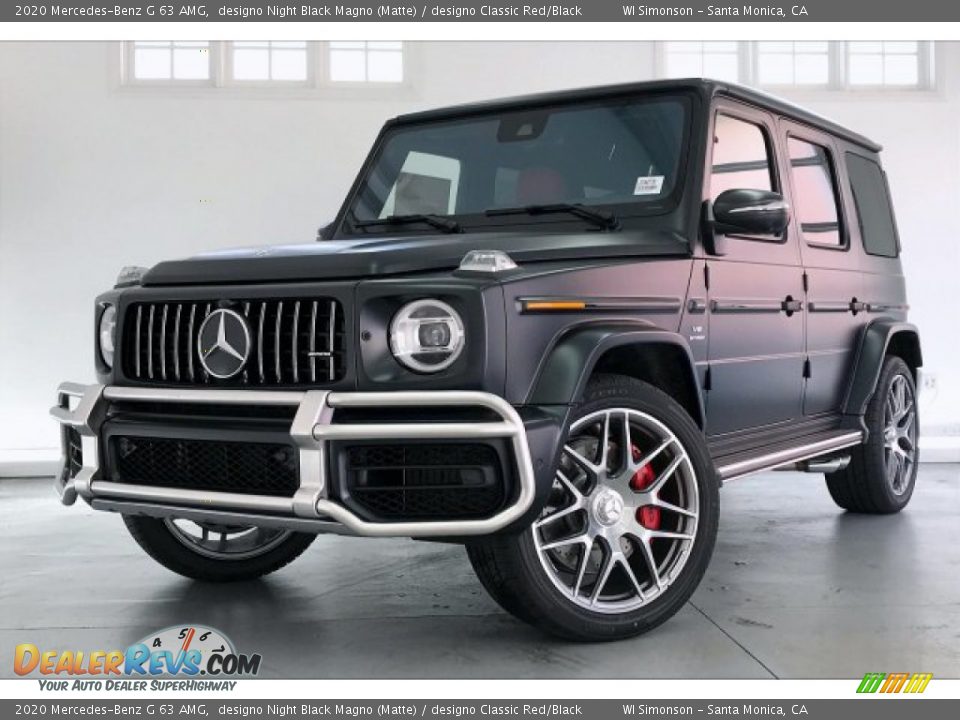 Front 3/4 View of 2020 Mercedes-Benz G 63 AMG Photo #12